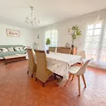 Spacieux T3 Avec Terrasse A Frejus