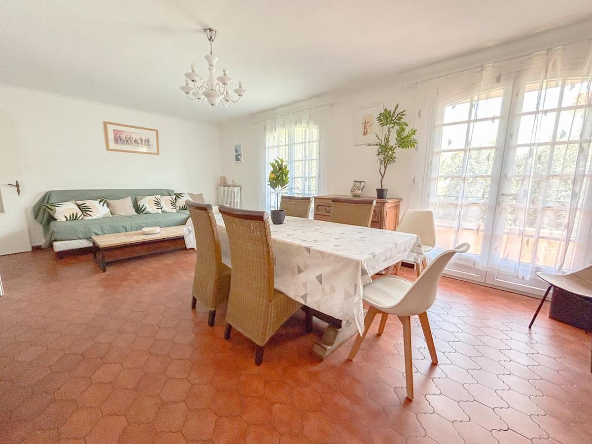 Spacieux T3 Avec Terrasse A Fréjus
